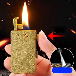 Lighters 2023 Mechanical Ejection Personalised Retro Windproof Kerosene Lighter Men's Gift Metal Grinding Wheel Lighter Cigarette Lighter