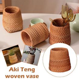 Vases 1pcs Rattan Vase Wicker Basket Hanging Flowerpot Flower Woven Home Storage Decoration H X1U3 231019