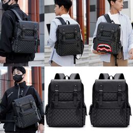 Backpack for men's fashion, business, leisure, large capacity backpack, minimalist travel grid, new computer backpack, new style 231020