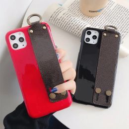 Designers Phone Cases for iPhone 15 14 13 pro 12 11 promax Xs XR Xsmax Leather Wristband Cellphone Samsung S21 S22 ultra G23102011PE-3