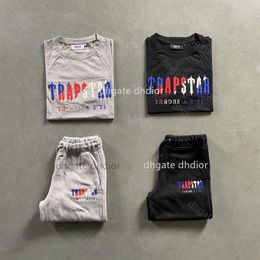 22SS New Trapstar london T Shirt Men and Women 11 Top Embroidered Chenille Decoded Chord Suit - Revolution Luxury Designer Trapst206D