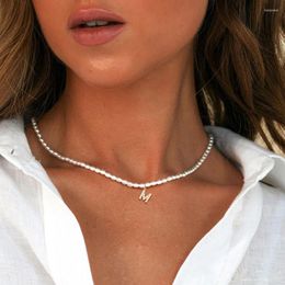 Pendant Necklaces Classic 26 Initial Letter Necklace Women Handmade Imitation Rice Shape Pearl Bead For Jewellery Gift