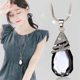 Pendant Necklaces 2023 Fashion Winter Sweater Chain Women Female Long Necklace Irregular Geometric Crystal Charms Jewellery