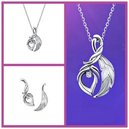 Pendant Necklaces LOL League Game Rakan And Xayah Necklace Pendant 925 Sterling Silver Sweater Necklace Women Cosplay Jewelry Couple Lovers Gifts 231020