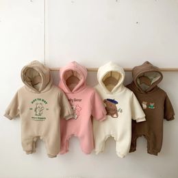 Rompers Winter Plush Baby Romper Cute Cartoon Girls Boys Bodysuits One-Pieces Toddler Crawling Clothes Hooded born Jumpsuit 231020