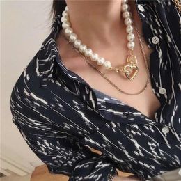 Dvacaman Vintage Simulated Pearl Beads Chain Choker Necklace Women Gold Color Metal Heart Buckle Statement Necklace Whole264E