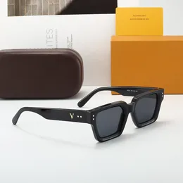 Designer Sunglasses for men luxury eyeglasses fashion gradient sun glasses simple big gold frame UV400 beach driving sports show Luxury sunglass