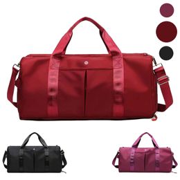 7A quality Luxury Designer weekend totes womens shoulder bags men Nylon Trunk Crossbody handbags Clutch travel bag Classic famous Sports Outdoor Duffel Luggage bag