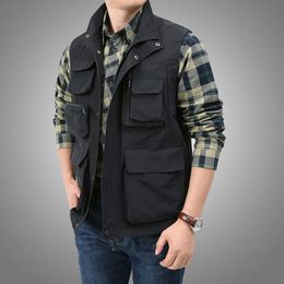 Mens Vests Autumn Outdoor Vest Jacket Casual Waistcoat Tactical Webbed Gear Coat Tool Many Pocket Work Sleeveless Man Clothes 231020