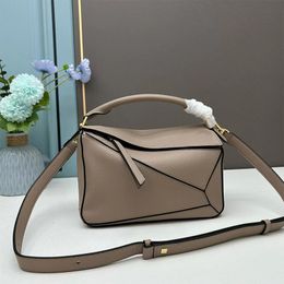 Fashion Shoulder bag Genuine Leather Made Trunk Style Solid Colour Bags for Women's Handbag Purses
