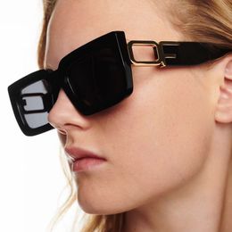 Of Brand Sunglasses Outdoor Womens Men Sun Glasses Designer Skeleton Frame Eye Glasses Fashion Decoration Accessories Classic Square Eyewear