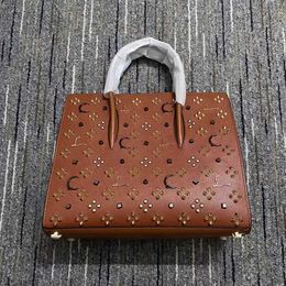 Foreign Trade luxurys Handbag women designer bags rivet CbagL top quality the tote shoulder crossbody bags 231015