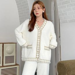 Women's Two Piece Pants Winter 2 Pieces Set Pyjamas Set Female Loungewear Flannel Sleepwear High-End Feather Yarn Nighty Suit Lady Sexy House Clothes 231021