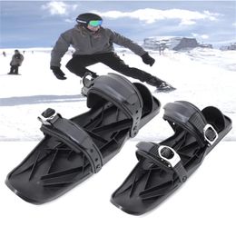 Snowboards Skis Mini Ski Boots Wearable Mini Snowboard Ski Boots Nylon Black Belt Metal Buckle Winter Outdoor Ski Tools Graded Mini Ski Shoe 231021