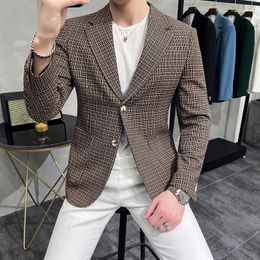 Men's Suits Men's 2023 British Style Plaid Blazer For Men Suit Jacket Casual Wedding Dress Coat Single Business Male Button Veste