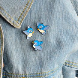 Enamel blue bird pin Cartoon flying fledgling Animal Brooch Denim Jacket Pin Buckle Shirt Badge Gift for Kids