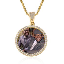 Designer de colar de pingente para mulheres homens medalhões redondos nome personalizado foto hip hop jóias personalizado gravado cz diamante cadeias colares presente