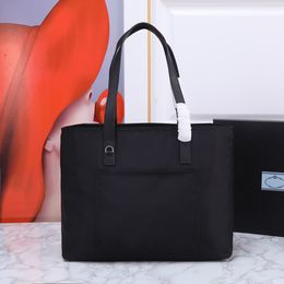 Tote Bag Designer Tote Bag Women's crossbody Bag 1BG052 Nylon Tote Bag with Saffiano leather long handle black large capacity handbag shopping bag