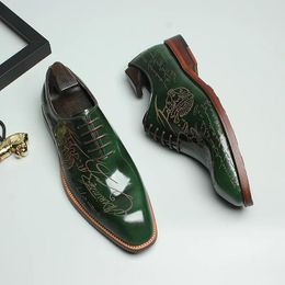 Dress Shoes Patent Leather Mens Formal Luxury Handmade Comfortable Genuine Designer Green Blue Wedding Social Man