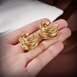 New Design B-Letter WOMEN'S Entangled Love EARRINGS IN Gold Designer Jewellery BBee10266