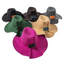 Berets 202310-HH2069 Drop Winter Wool Felt Fashion Retro Fold Design Leather Buckle Fedoras Cap MEN Women Panama Jazz Hat