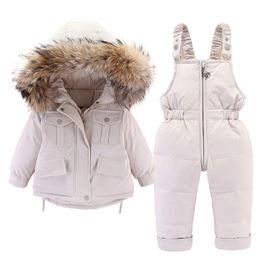 Para baixo casaco 2 pcs conjunto bebê menina inverno jaqueta e macacão para crianças engrossar gola de pele quente meninas infantil snowsuit 0 6 ano 231021