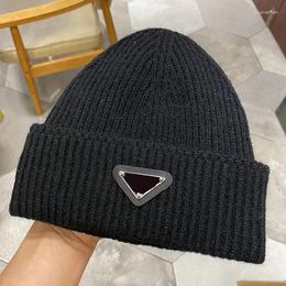 Berets 2023 Folding Pullover Solid Colour Casual Fashion Personality Inverted Triangle Mark Wool Knitted Fashionable Warm Beanie Hat