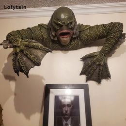 Decorative Objects Figurines Creature from the Black Lagoon Grave Figure Model Cosplay Lizard Man Monster Room Outdoors Decoration Halloween Kids Gifts 231021