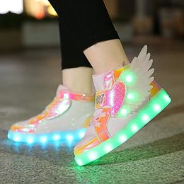 Sapatos baixos infantis sapatos casuais pequeno tamanho médio LED carregamento luminoso USB luz colorida 231021