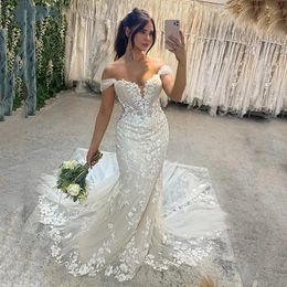 2024 Bohemian Lace Mermaid Wedding Dress Off the Shoulder Long Beach Bridal Gowns Backless Sexy Ivory Country Bride Dresses