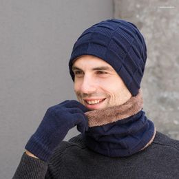 Berets Winter Hat Scarf Gloves Three-piece Plus Velvet Thick Wool Outer Cold Warm Men's Knitted Pullover Cap Outdoor