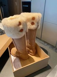 Boots Lamb hair snow boots for women in autumn and winter high tube fur integrated plush insulation and slimming boots 231023