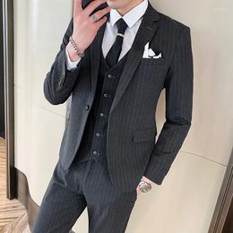 Men's Suits 2023 Suit (Blazer Vest Trousers) High-end Fashion Casual Handsome Groom's Dress English Three-piece Set