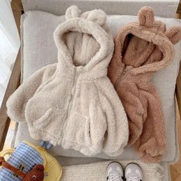 Jackets 2023 Baby Boys Girls Winter Coats Soft Velvet Warm Cute Bear Hooded Casual Kids Overcoats Tops Children Clothes Outfits