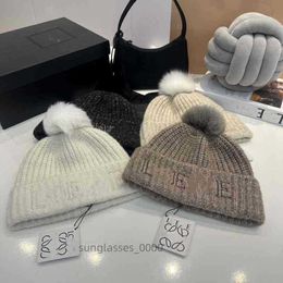 LOE2023 Autumn and Winter New Wool Fox Ball Embroidery Letter Wool Hat Fashion and Warm Both Men and Women