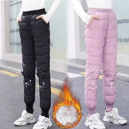 Pantaloni Ragazze Piumini Pantaloni di cotone Pantaloni invernali per bambini Pantaloni caldi per bambini Pantaloni per bambini Capispalla per cartoni animati 231023