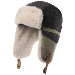 Berets Men's Winter Soviet Lei Feng Hats Woolen Cloth Outdoor Russian Ushanka Thicken Windproof Warm Faux Fur Earflap Cap