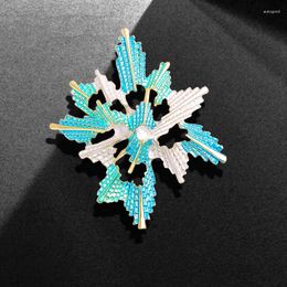 Brooches Korean Leaf Drip For Women Contrasting Geometric Luxury Jewellery Scarf Buckle Enamel Pin Coat Sweater Accessories