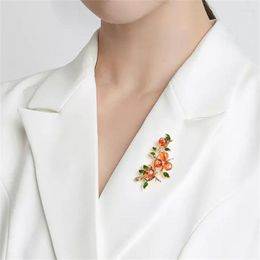 Brooches 1Pc Vintage Enamel Green Colour Plant Pearls Pin Tree Lotus Leaf Blueberry Cherry Flower Bamboo Brooch For Women's Jewellery Gift