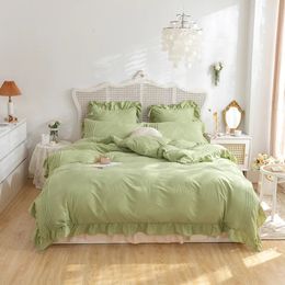 Bedding sets Solid Color Set Queen King Size Duvet Cover with Lace Ruffles Single Bed Linen Sets for Double Plain Bedclothes 231023
