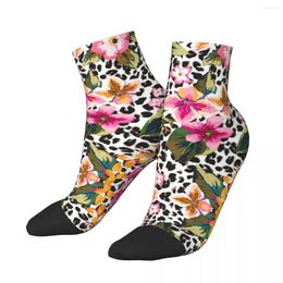 Men's Socks Polyester Low Tube Tropical Flower With Leopard Background Pattern Breathable Casual Short Sock