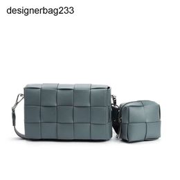 Creative Tofu Bag Cowhide Cassette Oblique Designer Classic 2023 Chest New Bags Woven Lady Fashion Trend Shoulder Purse Cross Botteega Women's Es5d E2Q1