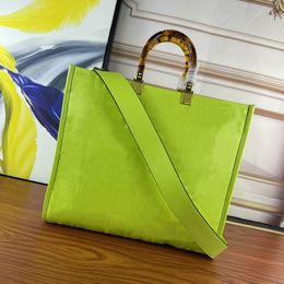 Nuova borsa da donna di altissima qualità Borsa per il trucco di lusso Custodia in vera pelle di vacchetta Custodia a tracolla con piastra frizione 002235