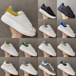 Designers oversized sneaker Casual Shoes Sole Black Leather Velvet Suede Womens Espadrilles mens high-quality Flat Lace Up Trainers sneakers platform fur boot