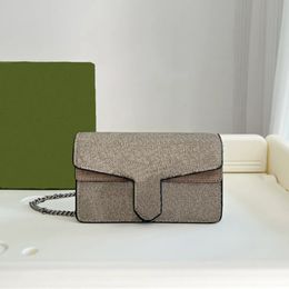 Fashion Crossbody väska utomhus kvinnors väska klassisk tryckstil design minikedja axelväska med seriekod