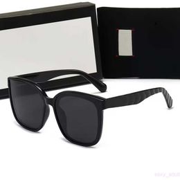 Fashion Eyeglasses Designer Sunglasses Luxury Round Metal Sunglass Brand Men Woman Mirror Glass Lenses