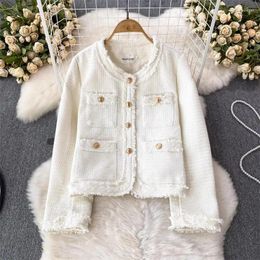 Women's Jackets Vintage Tweed Coat 2023 Autumn French Celebrity Style Long Sleeved Round Neck Single Breasted Casual Jacket Top Z2615