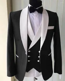 Men's Suits Tailor Black Men 3Pcs Jacket Pants Vest White Shawl Lapel Blazer Trousers Costume Bridegroom Wedding Set Dinner Party Wear