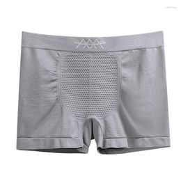 Underpants Men's Sweat-Absorbing Seamless Boxer Shorts Briefs High Elasticity Mid-Waist Breathable Underwear