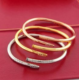 Luxury Designer Titanium Steel Nail Bangle Bracelet Diamond Screw Cuff Bracelets Women Men Brand Jewellery For Wedding Party Gift Top Quality